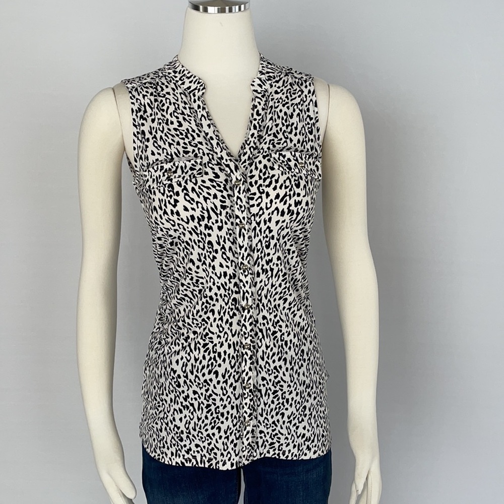 WHBM Leopard Sleeveless Top Size Small - Picture 6 of 16